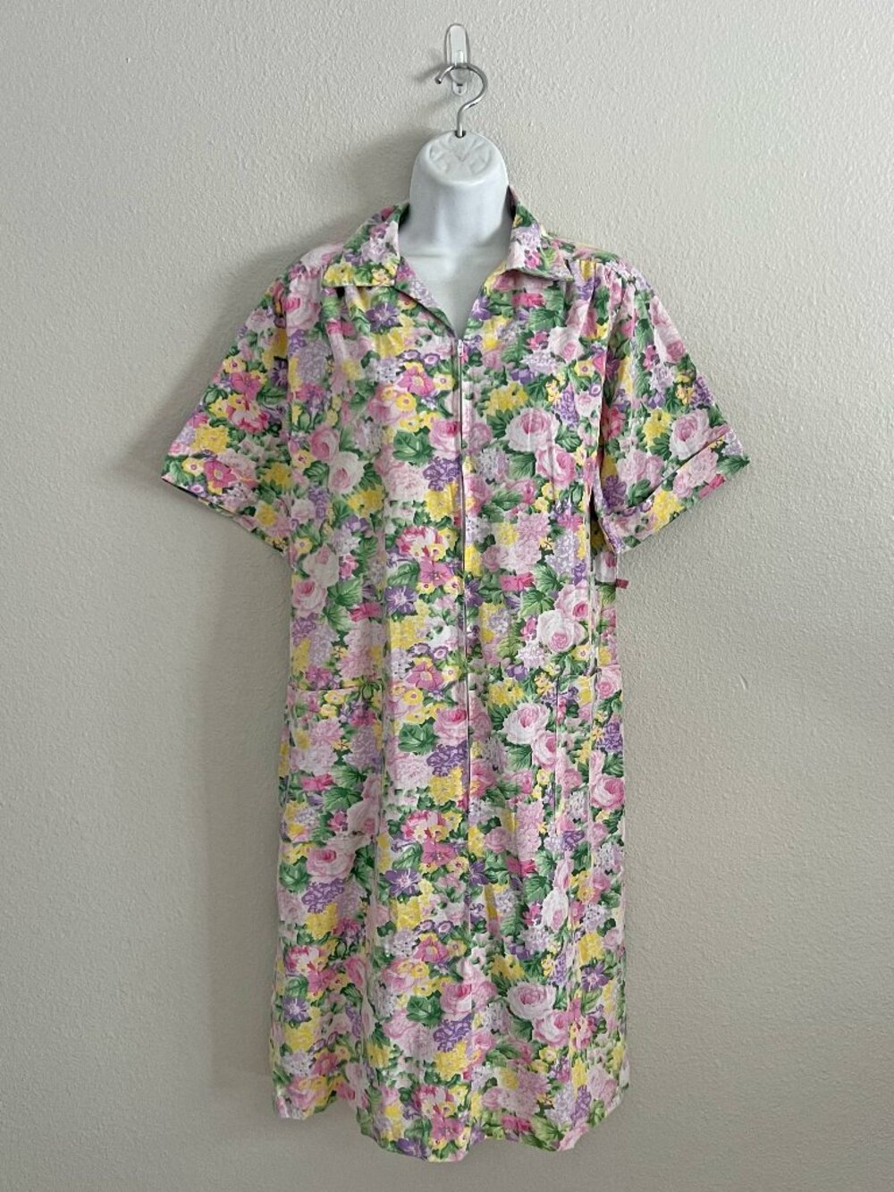 90s House Dress Nightgown Collared Front Zip Vintage Floral Retro Granada Size L